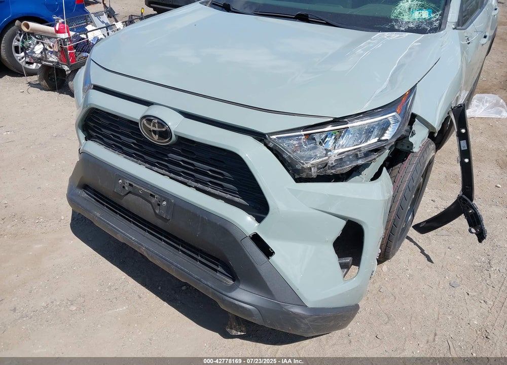 2019 TOYOTA RAV4 VIN: JTMP1RFV8KD030054