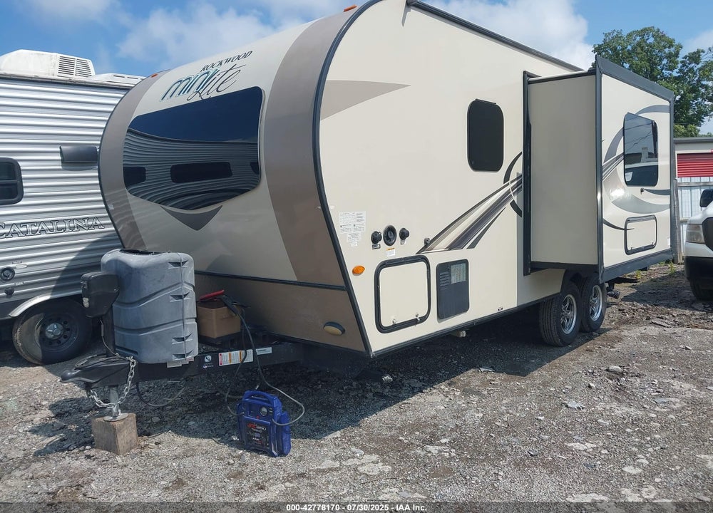 2019 FOREST RIVER ROCKWOOD VIN: 4X4TRLW24KD422999
