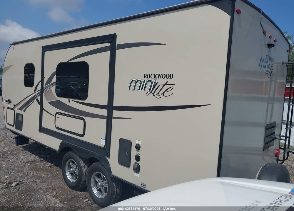 2019 FOREST RIVER ROCKWOOD VIN: 4X4TRLW24KD422999