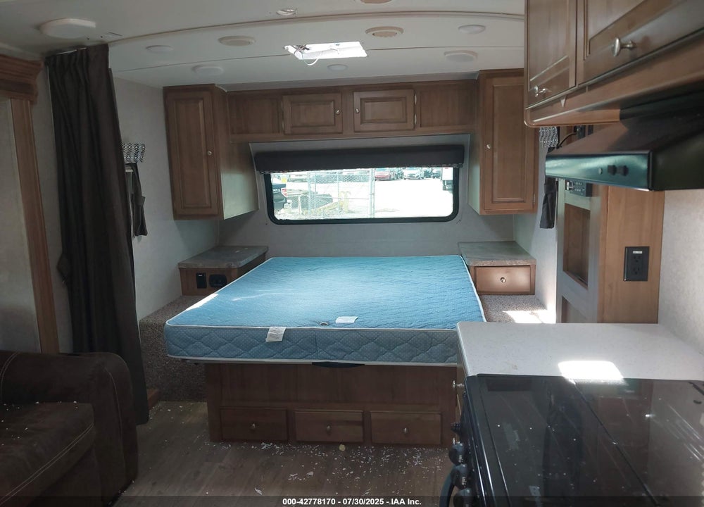 2019 FOREST RIVER ROCKWOOD VIN: 4X4TRLW24KD422999