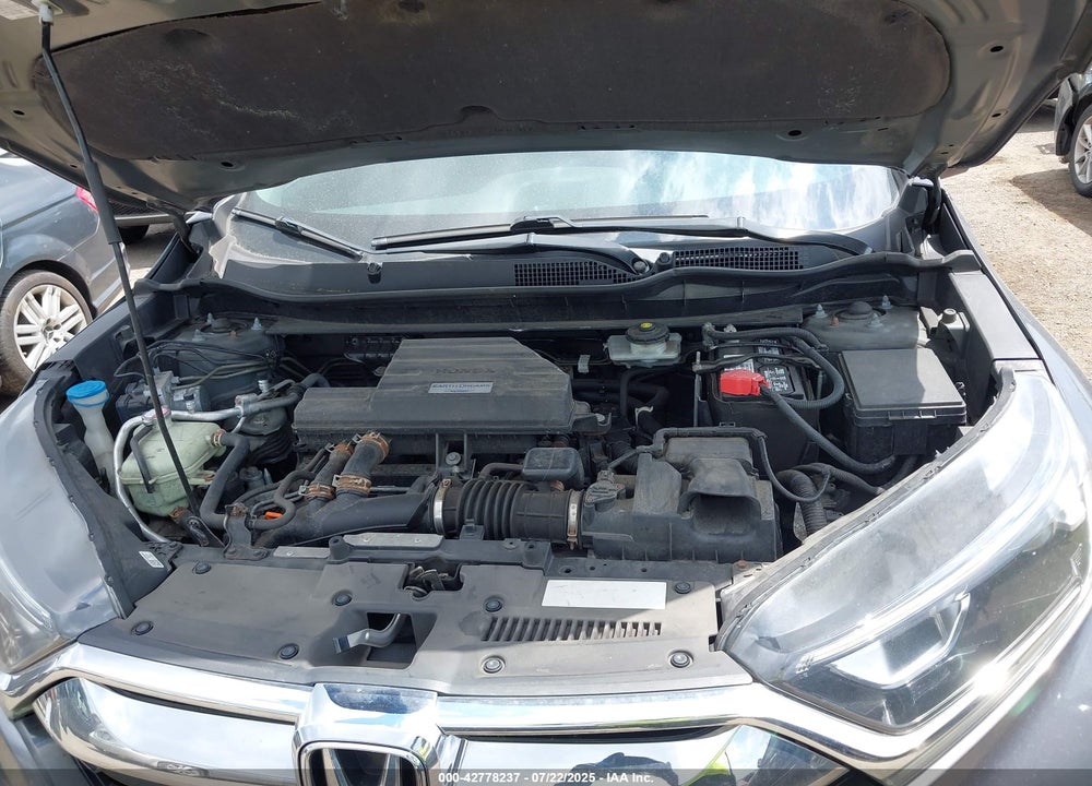 2018 HONDA CR-V VIN: 2HKRW2H80JH670910