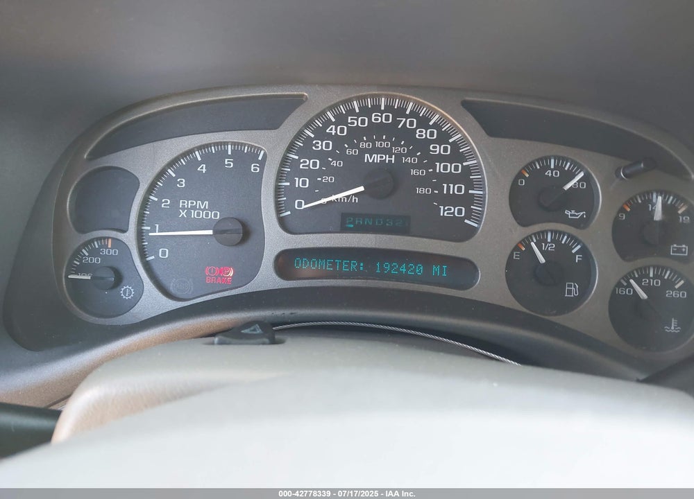 2003 GMC YUKON XL 1500 DENALI VIN: 1GKFK66U23J290200