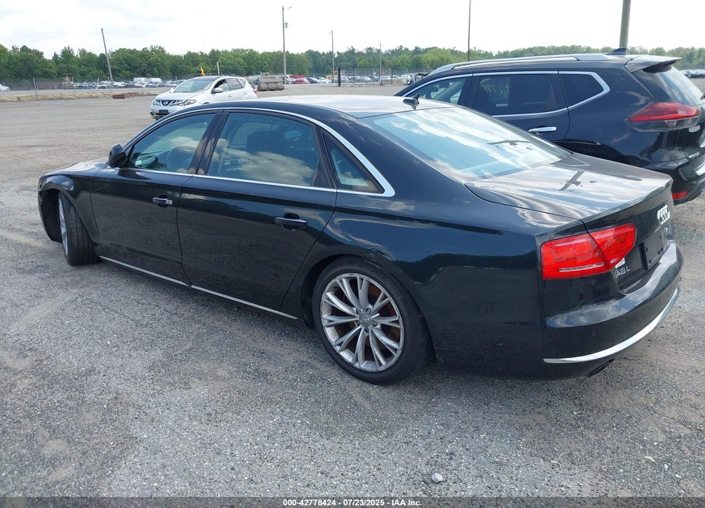 2012 AUDI A8 L VIN: WAURVAFD2CN002071
