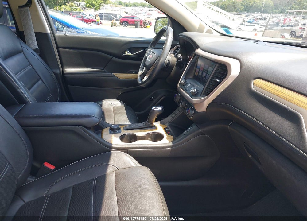 2017 GMC ACADIA VIN: 1GKKNXLS4HZ273177