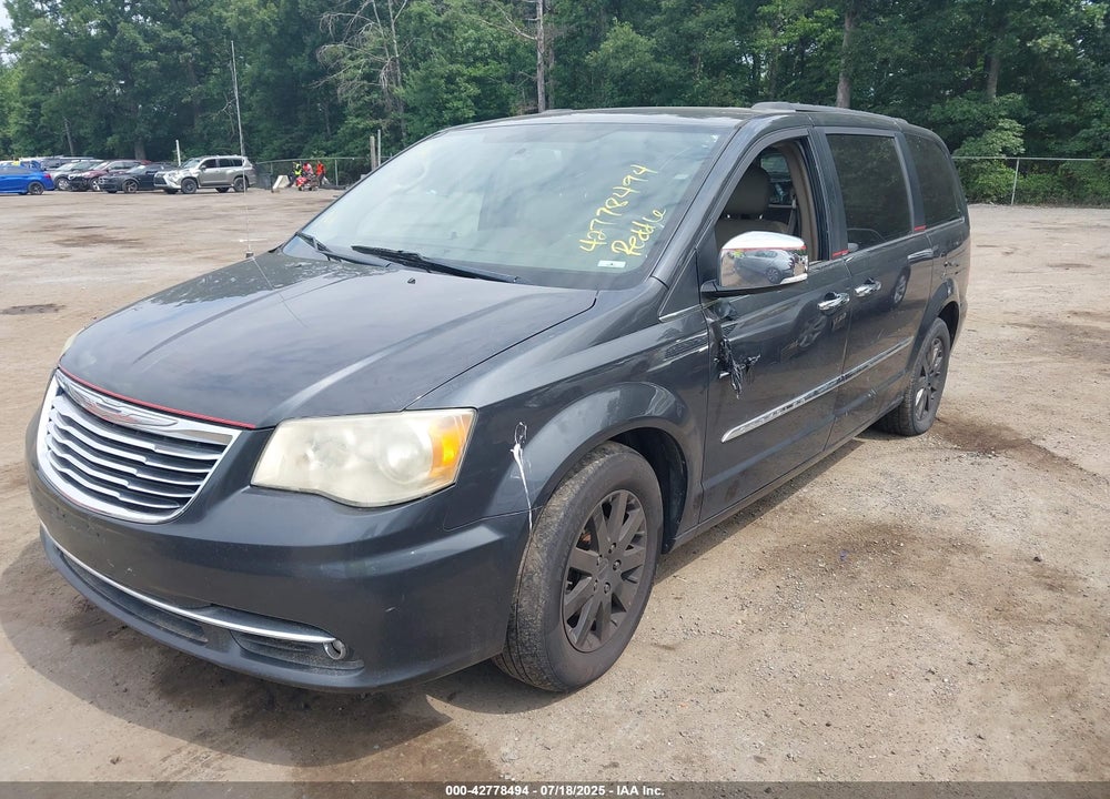 2011 CHRYSLER TOWN & COUNTRY TOURING-L VIN: 2A4RR8DG5BR716480