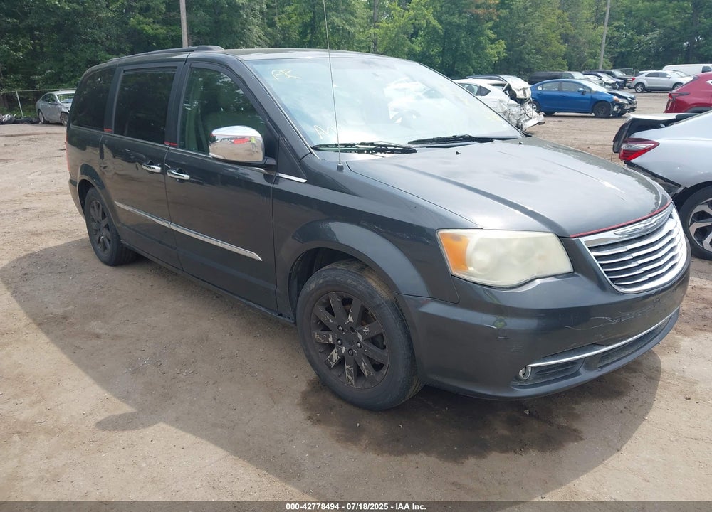 2011 CHRYSLER TOWN & COUNTRY TOURING-L VIN: 2A4RR8DG5BR716480