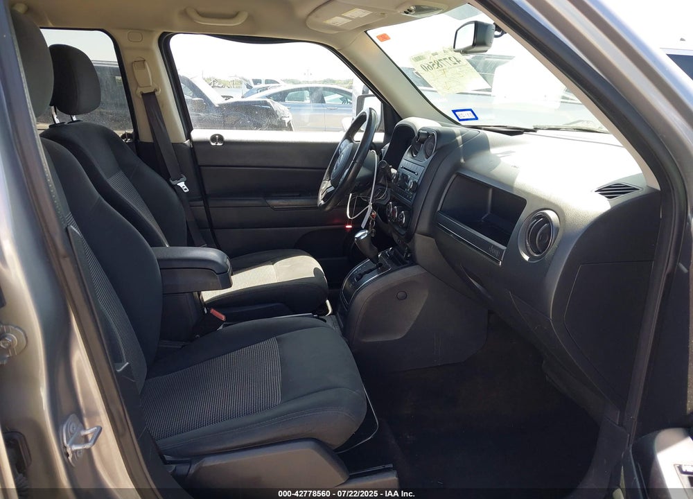 2016 JEEP PATRIOT VIN: 1C4NJPFA7GD609097