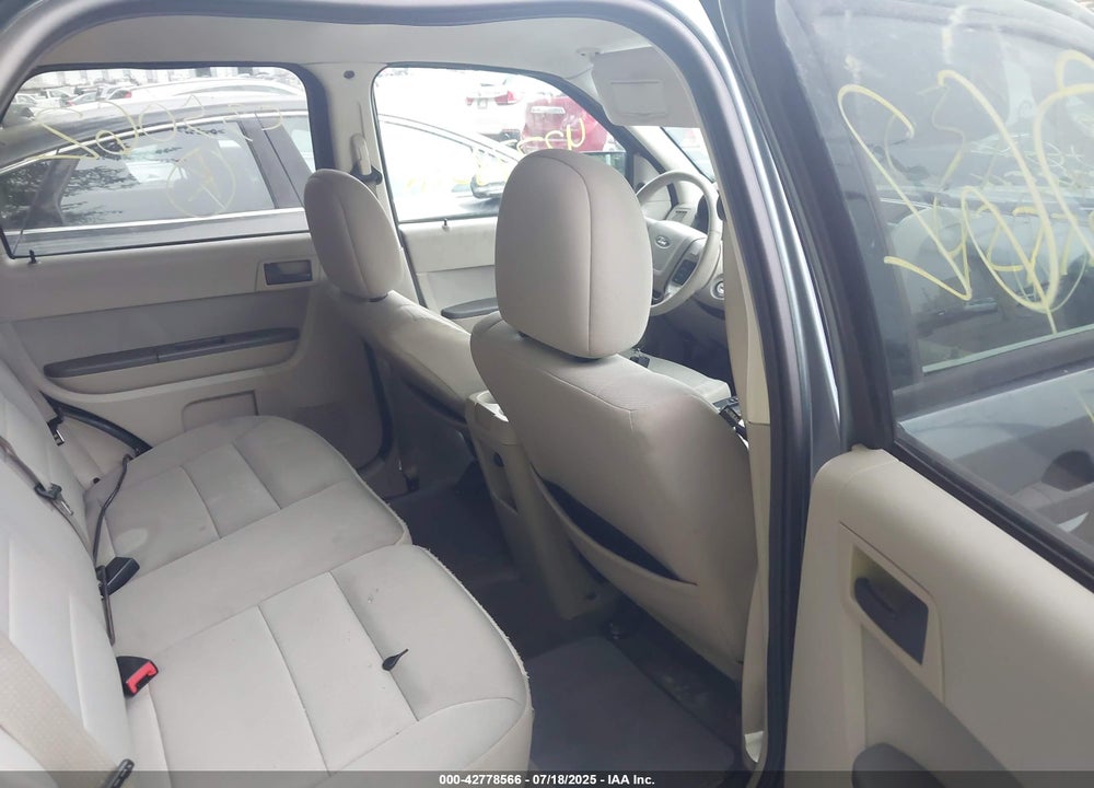 2010 FORD ESCAPE VIN: 1FMCU9DG2AKC35062