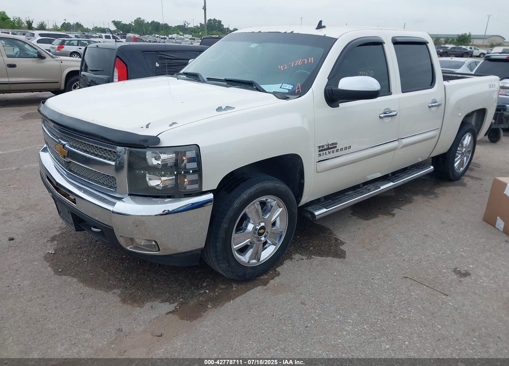 2013 CHEVROLET SILVERADO 1500 VIN: 3GCPCSE0XDG330630