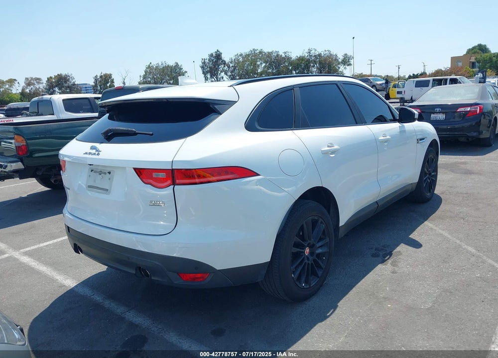 2017 JAGUAR F-PACE 35T PRESTIGE VIN: SADCK2BV3HA095661
