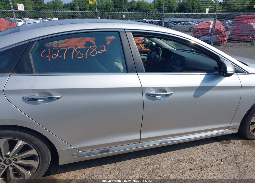 2015 HYUNDAI SONATA VIN: 5NPE34AF1FH060453