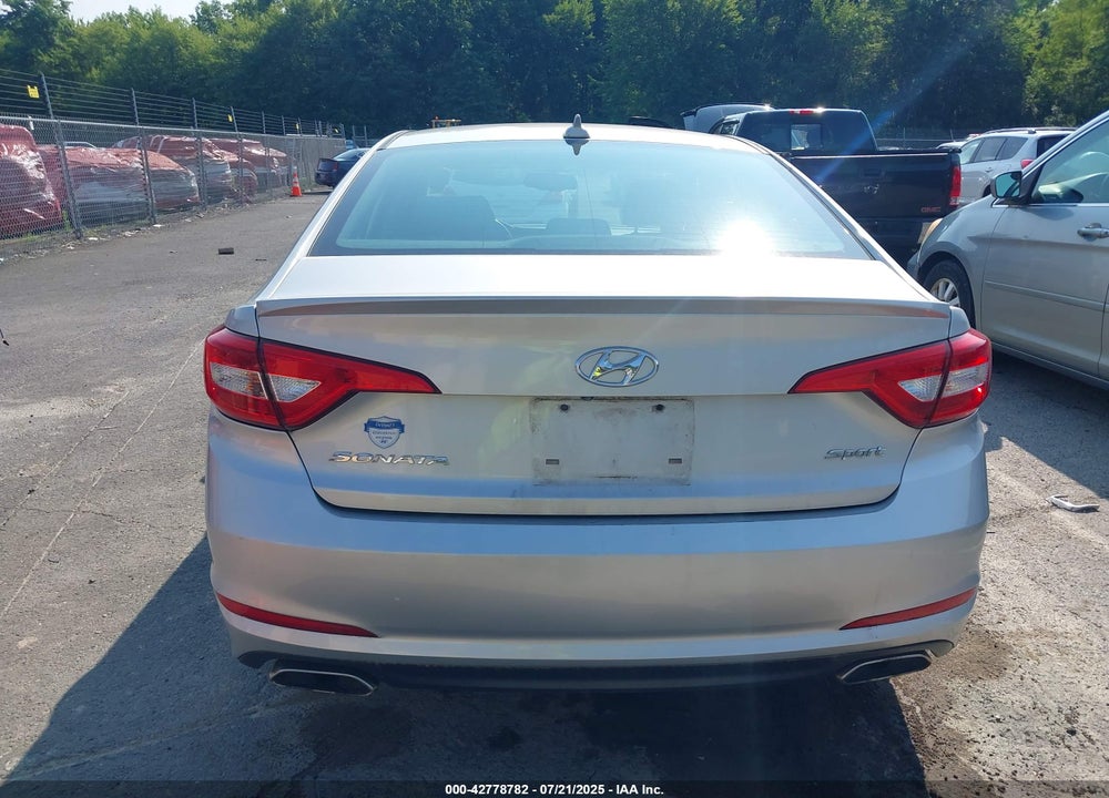 2015 HYUNDAI SONATA VIN: 5NPE34AF1FH060453