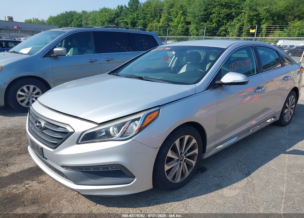 2015 HYUNDAI SONATA VIN: 5NPE34AF1FH060453