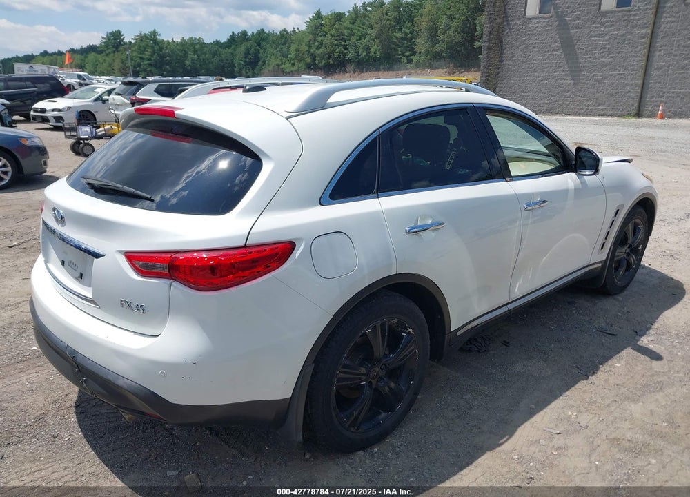 2009 INFINITI FX35 VIN: JNRAS18WX9M154251