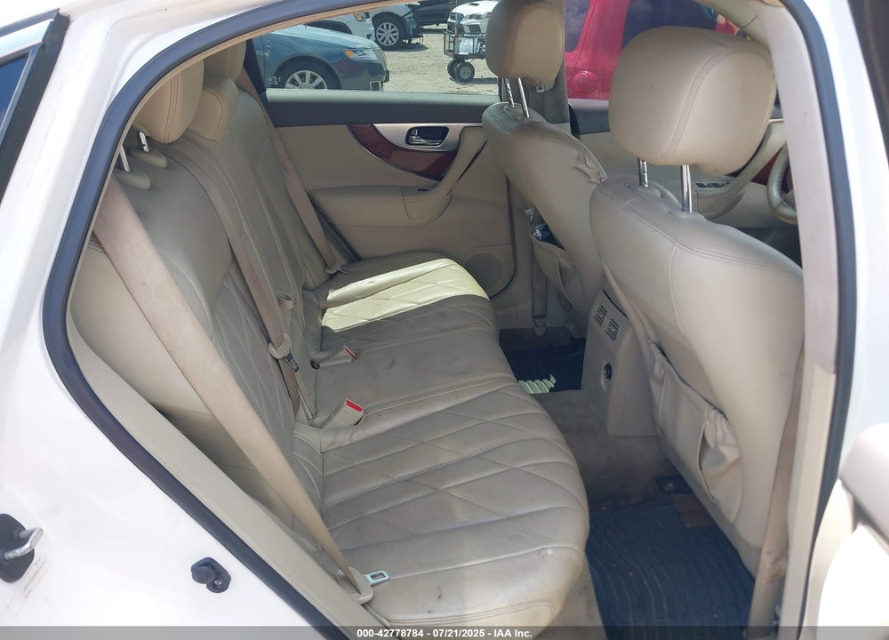 2009 INFINITI FX35 VIN: JNRAS18WX9M154251