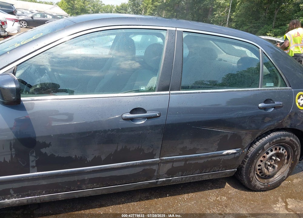 2005 HONDA ACCORD 2.4 LX VIN: 1HGCM564X5A001197