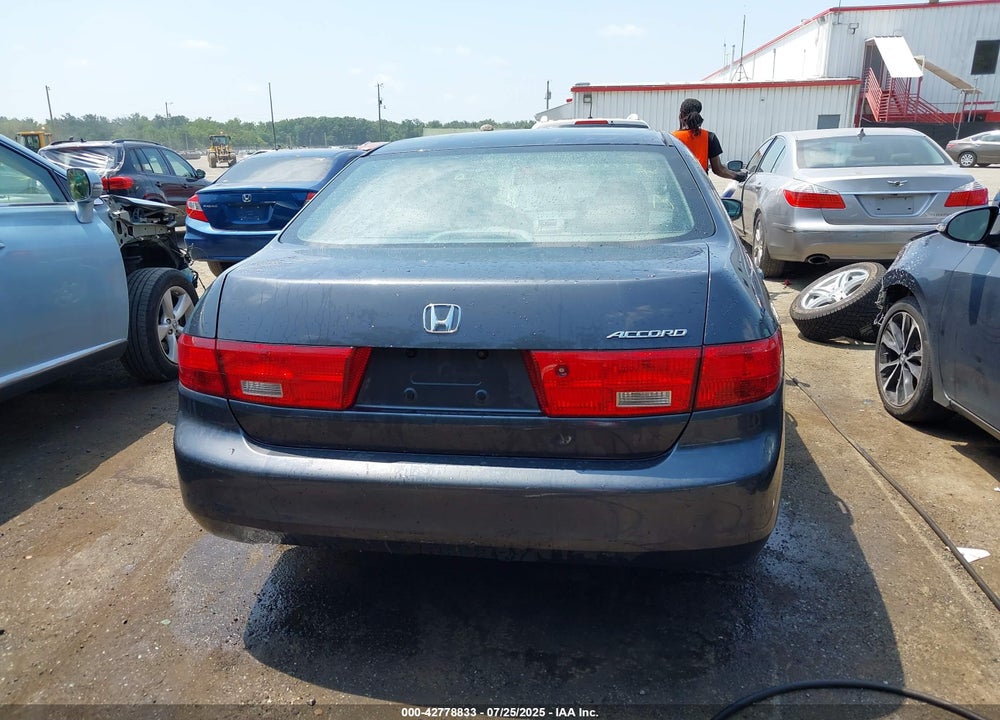 2005 HONDA ACCORD 2.4 LX VIN: 1HGCM564X5A001197