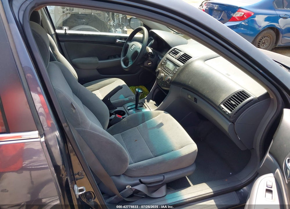 2005 HONDA ACCORD 2.4 LX VIN: 1HGCM564X5A001197