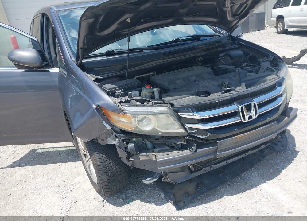 2015 HONDA ODYSSEY EX-L VIN: 5FNRL5H65FB113828