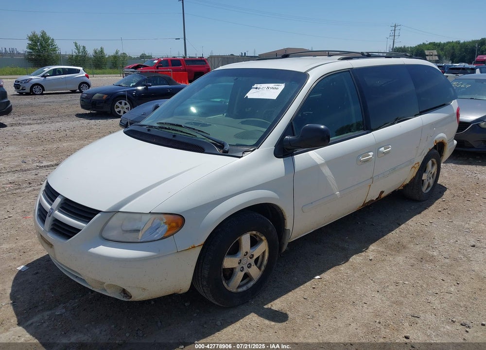 2007 DODGE GRAND CARAVAN SXT VIN: 2D8GP44L27R122303