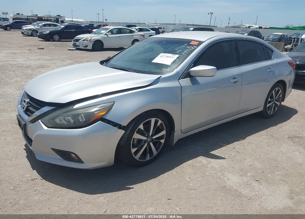 2017 NISSAN ALTIMA VIN: 1N4AL3AP0HC261301