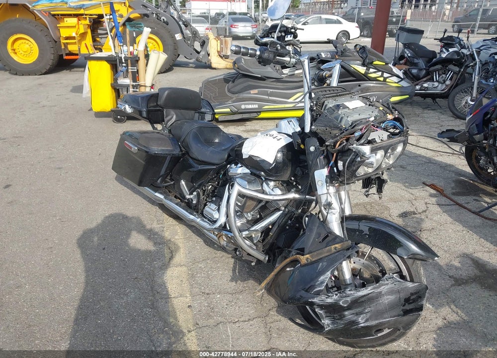 2023 HARLEY-DAVIDSON FLTRX VIN: 1HD1KHC26PB676458