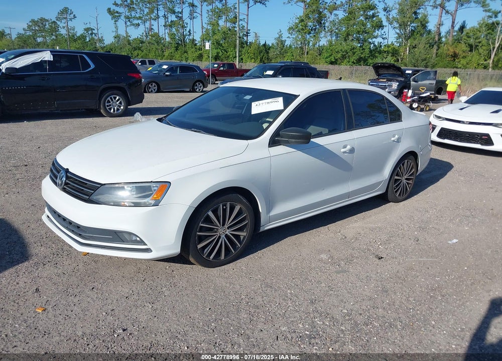 2015 VOLKSWAGEN JETTA VIN: 3VWD17AJ1FM419797