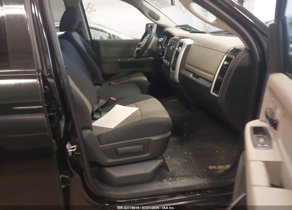2011 RAM 1500 SLT VIN: 1D7RV1GT5BS504040