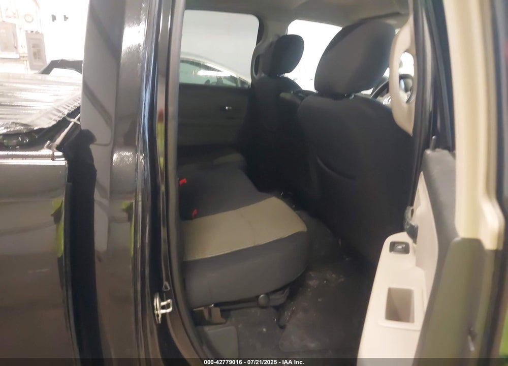 2011 RAM 1500 SLT VIN: 1D7RV1GT5BS504040