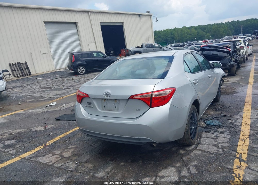2019 TOYOTA COROLLA LE VIN: 2T1BURHE3KC181878