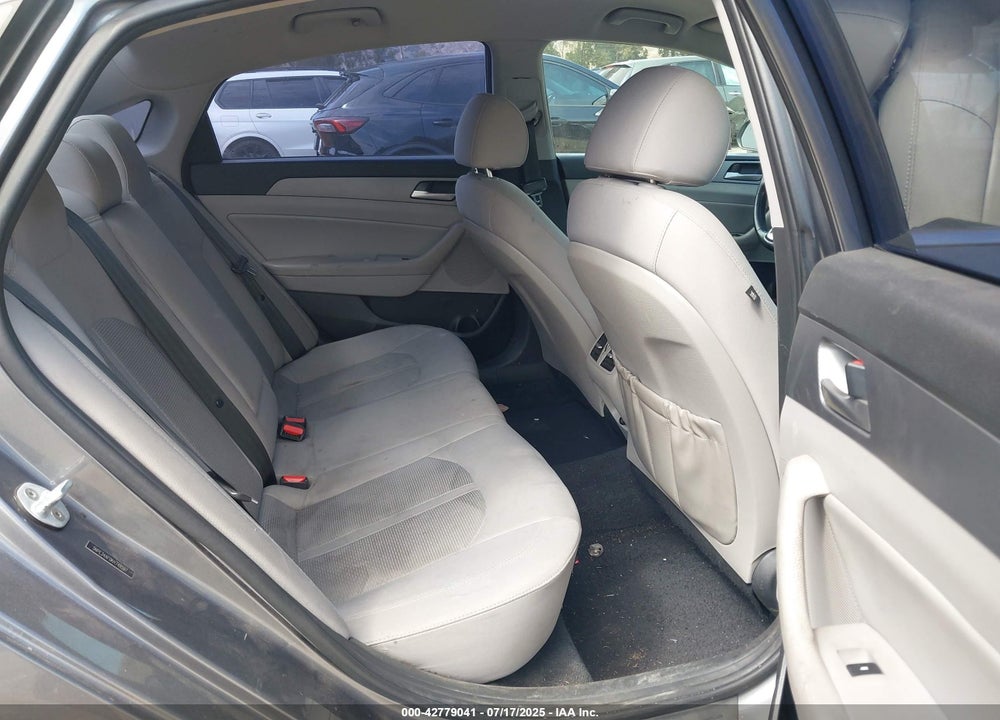 2019 HYUNDAI SONATA VIN: 5NPE34AF0KH748597