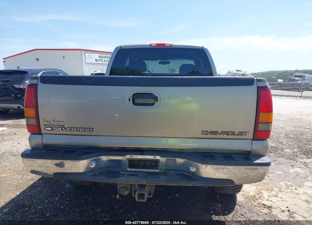 1999 CHEVROLET SILVERADO 2500 LT VIN: 1GCGK29U2XE156063