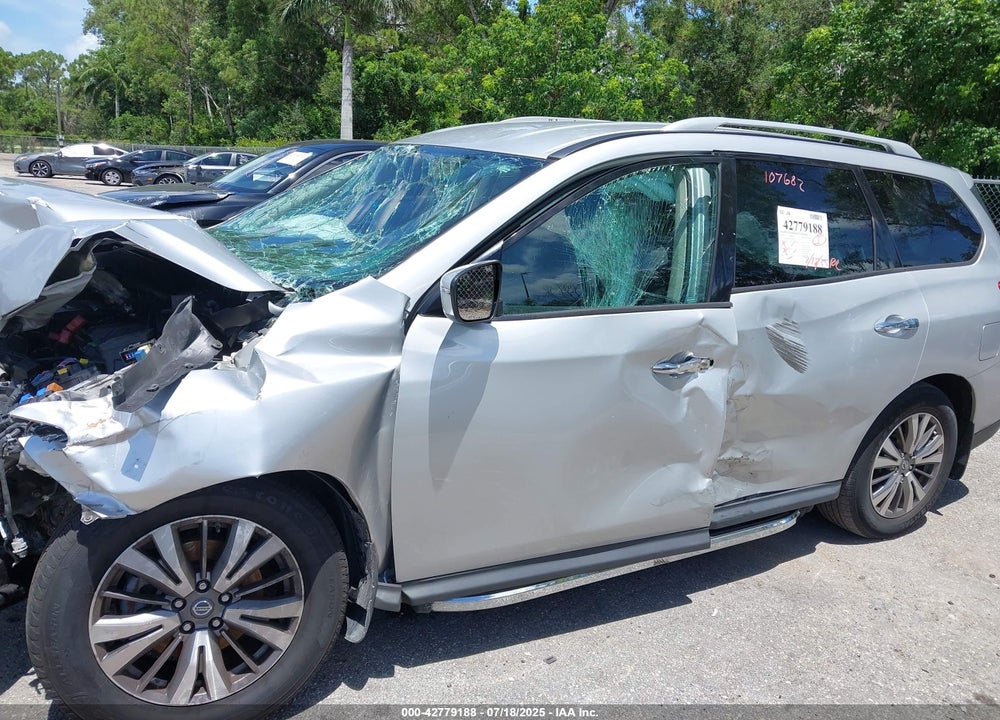 2018 NISSAN PATHFINDER SV VIN: 5N1DR2MN7JC676854