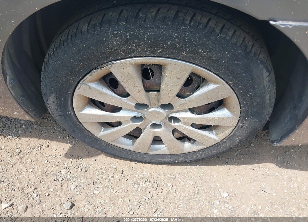 2017 NISSAN SENTRA VIN: 3N1AB7APXHL637241