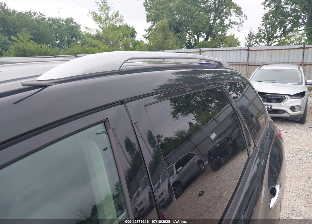 2014 NISSAN PATHFINDER SL VIN: 5N1AR2MM4EC648736