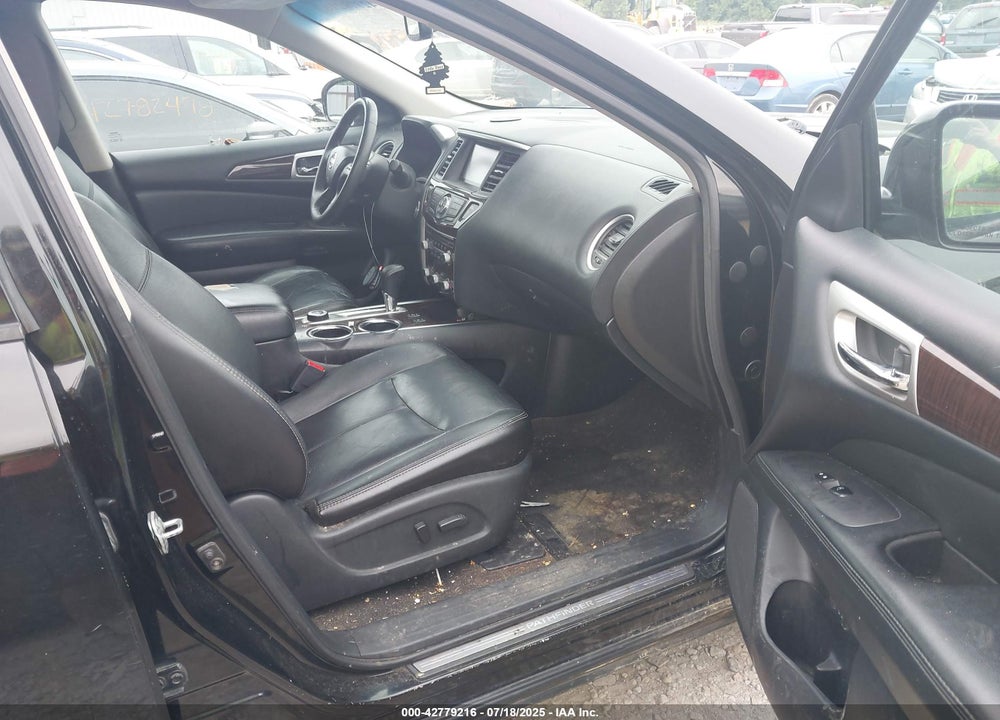 2014 NISSAN PATHFINDER SL VIN: 5N1AR2MM4EC648736