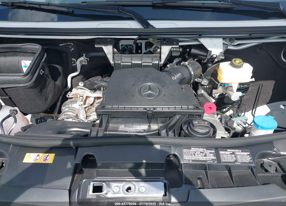 2025 MERCEDES-BENZ SPRINTER 2500 STANDARD ROOF 4-CYL DIESEL HO VIN: W1Y4NBHYXST199256