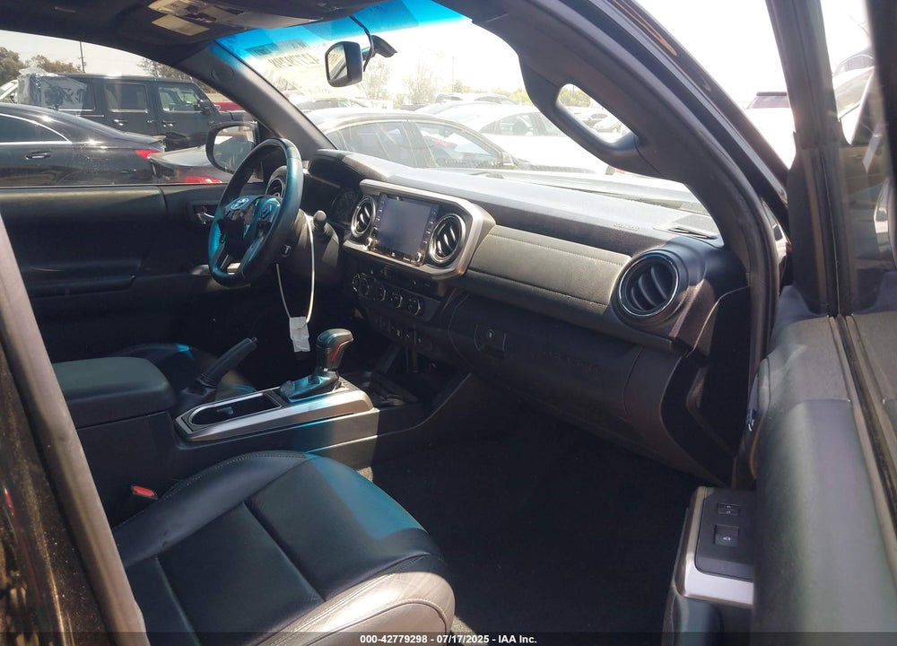 2021 TOYOTA TACOMA LIMITED VIN: 3TYGZ5AN8MT038529