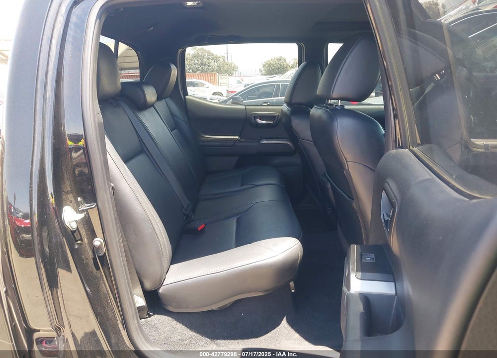 2021 TOYOTA TACOMA LIMITED VIN: 3TYGZ5AN8MT038529