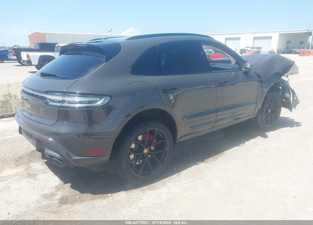 2023 PORSCHE MACAN VIN: WP1AF2A52PLB55181