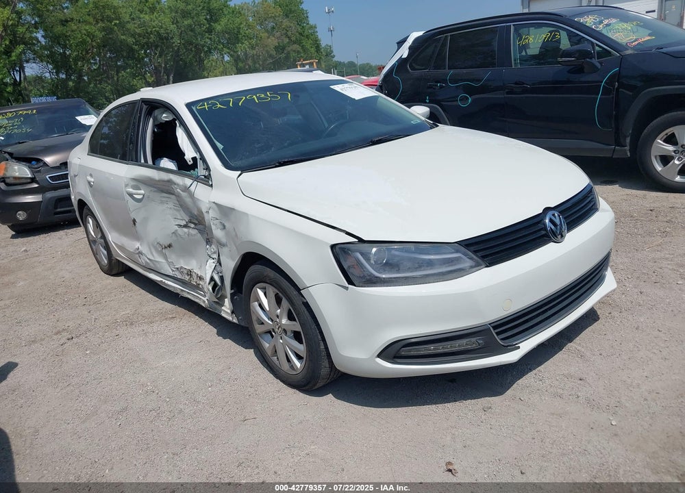 2013 VOLKSWAGEN JETTA 2.5L SE VIN: 3VWDP7AJ3DM417948