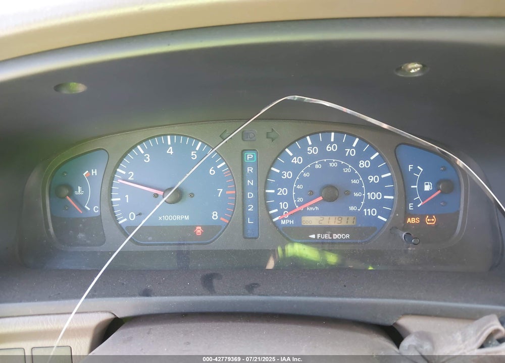 2002 TOYOTA SIENNA LE VIN: 4T3ZF13C72U504142
