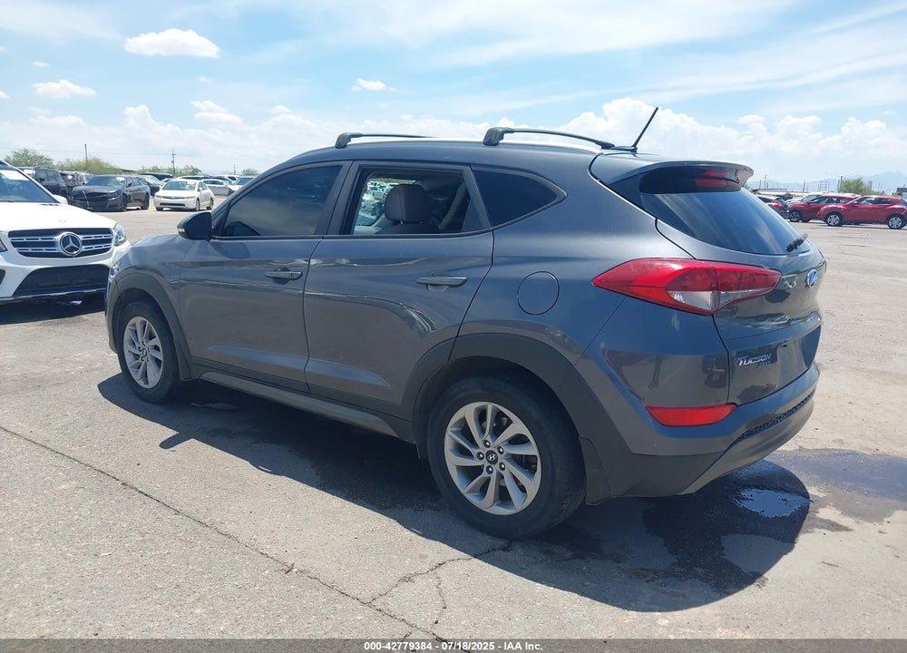 2016 HYUNDAI TUCSON VIN: KM8J33A25GU201629