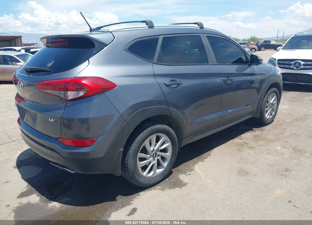 2016 HYUNDAI TUCSON VIN: KM8J33A25GU201629