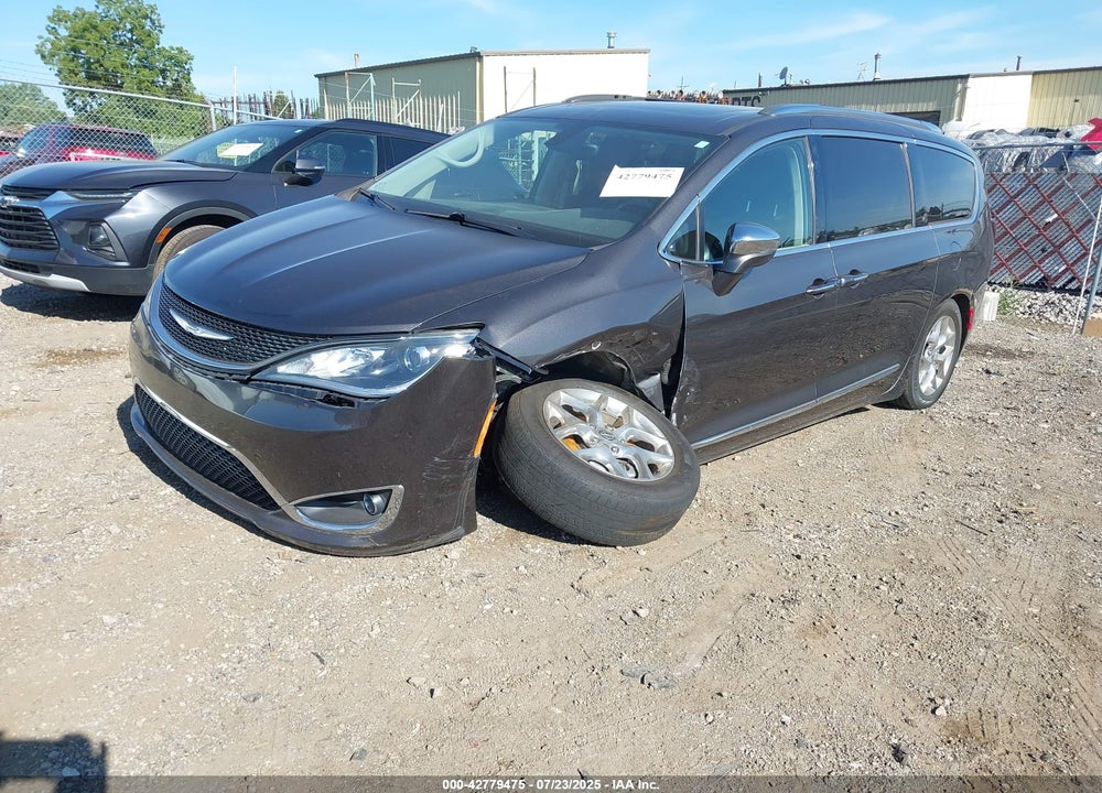 2019 CHRYSLER PACIFICA LIMITED VIN: 2C4RC1GG8KR668225