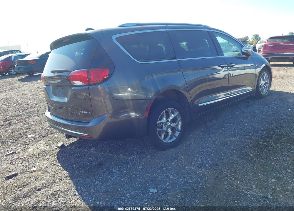 2019 CHRYSLER PACIFICA LIMITED VIN: 2C4RC1GG8KR668225
