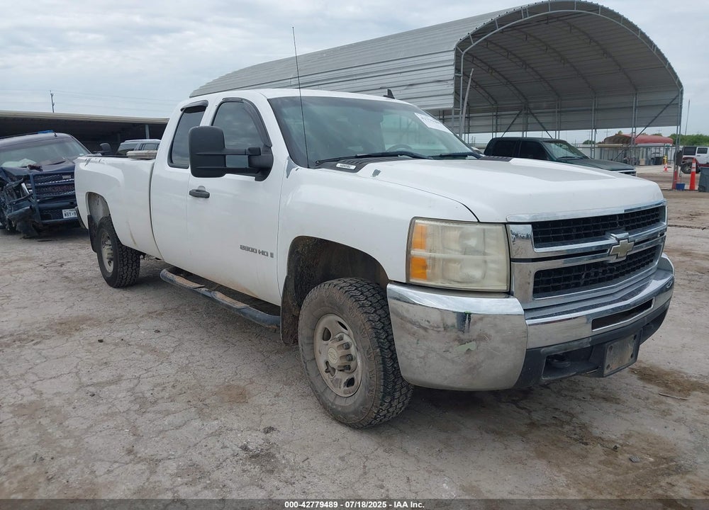 2008 CHEVROLET SILVERADO 2500HD WORK TRUCK VIN: 1GCHC29K98E116659