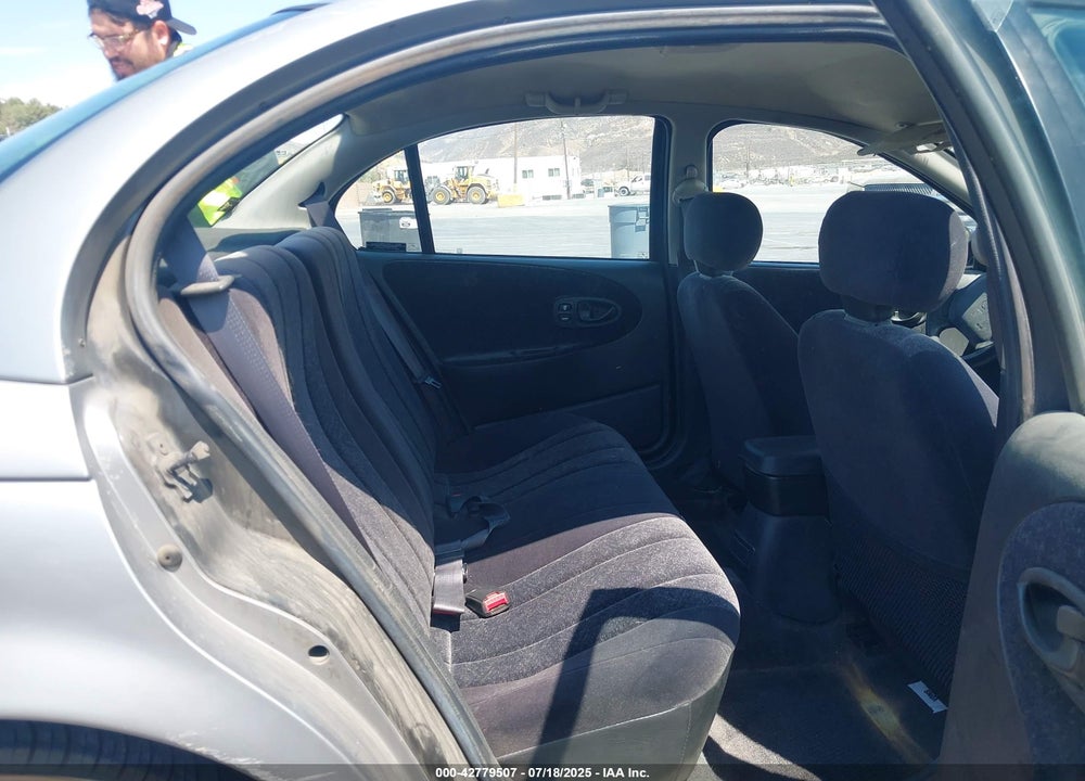 1997 SATURN SL SL2 VIN: 1G8ZJ5279VZ255030