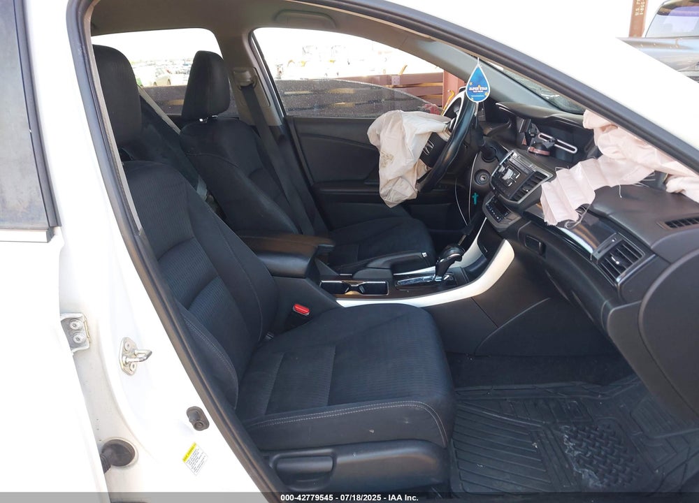 2015 HONDA ACCORD VIN: 1HGCR2F50FA036003