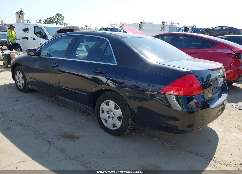 2007 HONDA ACCORD VIN: 1HGCM56417A058214
